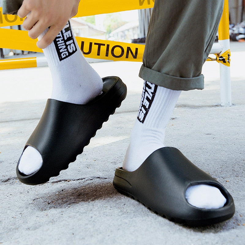Slippers Original Women Men Brand Sandals Mujer Beach Casual Shoe EVA Slidee Men Slides Summer Unisex Clogs Home Size36-45