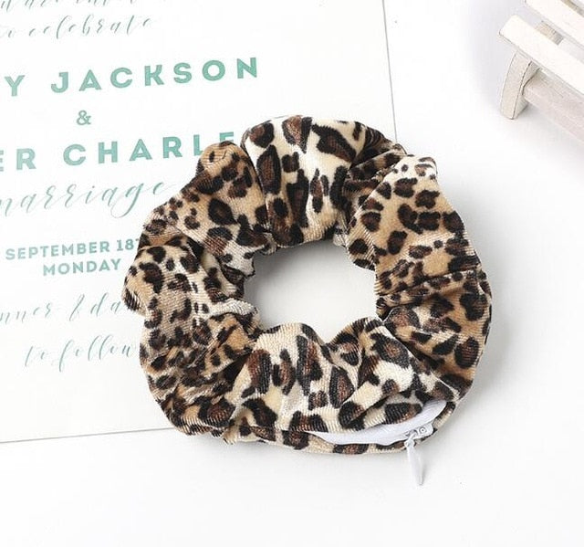 Velvet Brand Scrunches With Zip