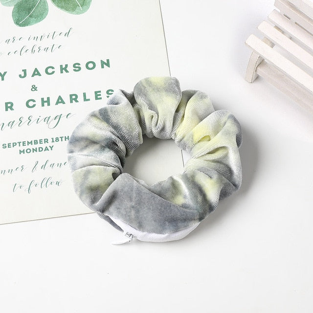 Velvet Brand Scrunches With Zip