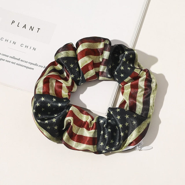 Velvet Brand Scrunches With Zip