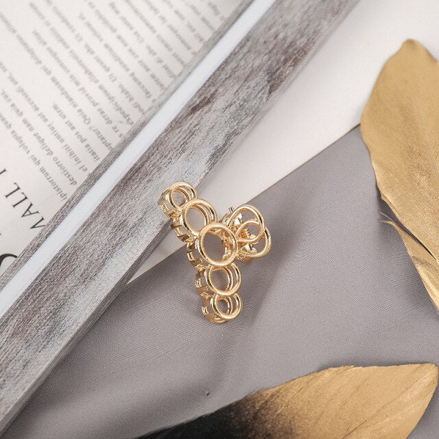 1Pcs Hair Accessories for Women Metal Modern Stylish Hair Claw Hair Clips Bun Pony Tail Holder Washing Beauty Salon Hair Pin