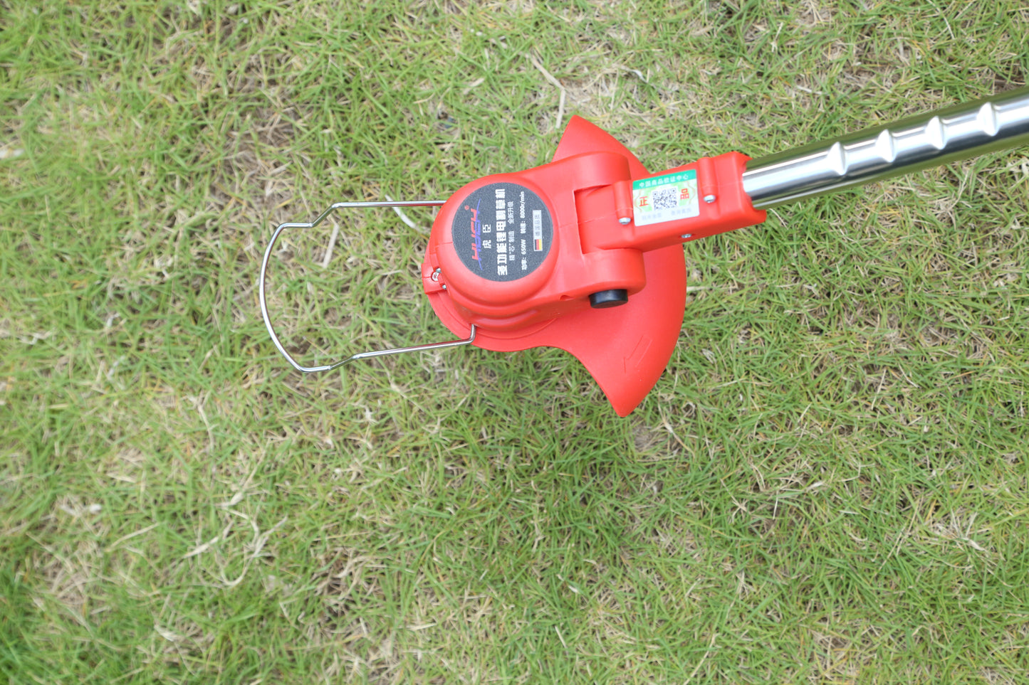 1Set Electric Cordless Grass Trimmer  With 2 Alloy Saw Blades 2 Alloy Blades 10 Plastic Blades 2 Rechargeable Batteries Goggles Gloves Auxiliary Handle Fedex Shipping